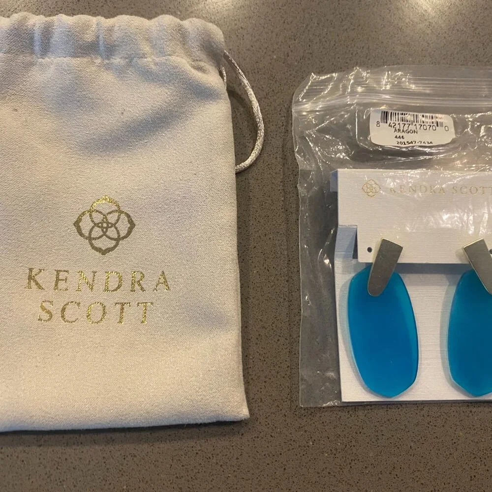 Kendra Scott Aragon Earrings in Aqua/Teal Agate, Drop/Dangle Style - Picture 4 of 4